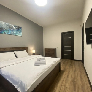 Фотография квартиры Апартаменты 2-комнатные HomeApart Захарова, 24