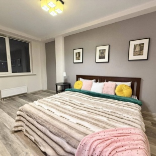 Фотография квартиры Квартира Трёхкомнатная с уютным ремонтом и видом на город