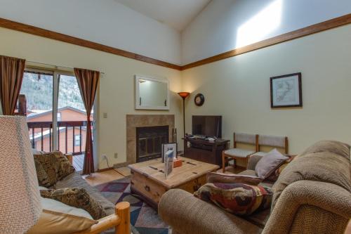 Фотография гостевого дома Mountain Side C301