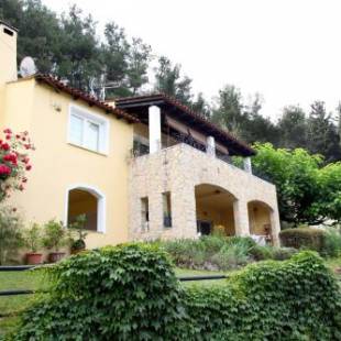 Фотографии гостевого дома
Six Steps From The Forest