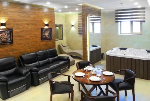 Фотографии гостиницы
WELLNESS HOTEL and SPA