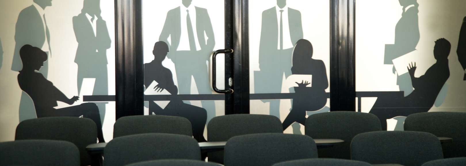 Фотография конференц-зала Украина