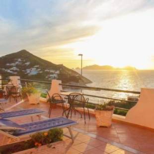 Фотографии гостиницы
Hotel Ortensia