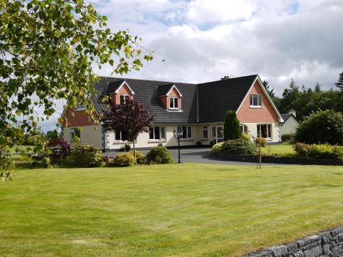 Фотография мини отеля Nymphsfield House