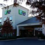 Фотография гостиницы Holiday Inn Express Hotel & Suites Mobile West, an IHG Hotel