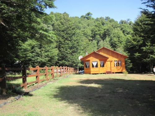 Фотография гостевого дома Cabaña en Coñaripe Sector Termas Geométricas