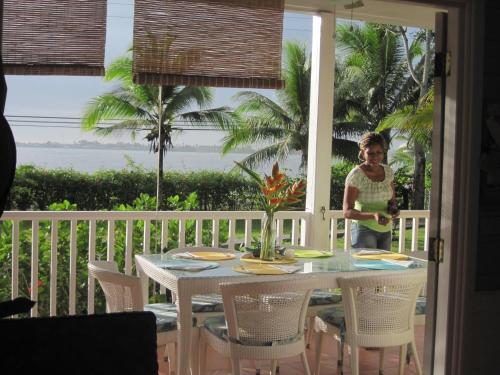 Фотография мини отеля Sand Dollar Beach Bed & Breakfast