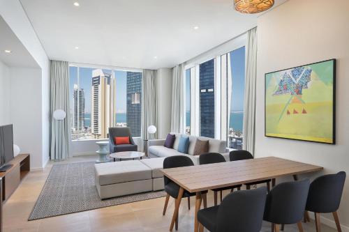 Фотография апарт отеля Aleph Doha Residences, Curio Collection By Hilton