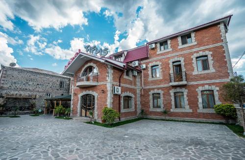 Фотографии гостиницы 
            Hotel Tiflis