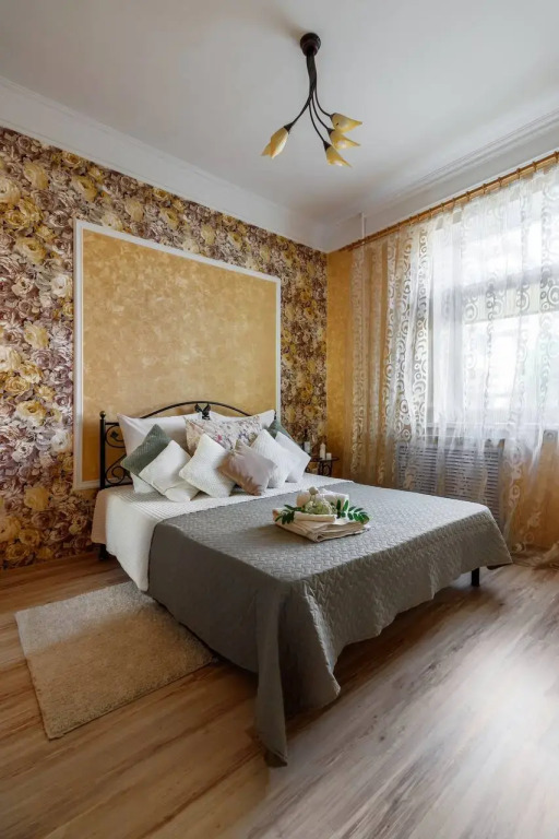 Фотографии квартиры
Просторная и светлая квартира в тихом центре