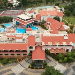 Фотография гостиницы Clarks Exotica Convention Resort & Spa