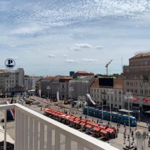 Фотография мини отеля Bed & Breakfast Sky City Center