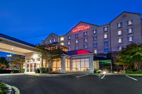 Фотография гостиницы Hilton Garden Inn Birmingham/Lakeshore Drive
