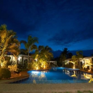 Фотография гостиницы Alona Royal Palm Resort