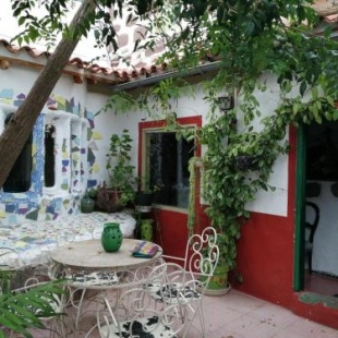 Фотография гостевого дома Ecoartejeda Casa Cueva