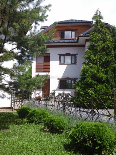 Фотография гостевого дома Коттедж Leleka