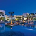 Фотография гостиницы Sharq Village & Spa, a Ritz-Carlton Hotel