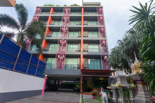 Фотография гостиницы Baan Nilrath Hotel - SHA Extra Plus