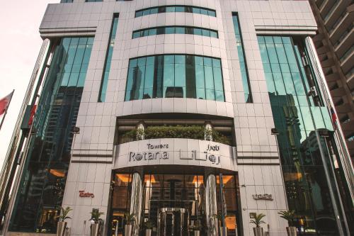 Фотография гостиницы Towers Rotana - Dubai