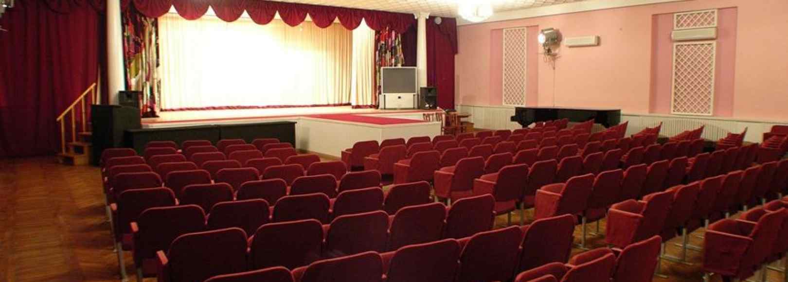 Фотография конференц-зала Концертный зал