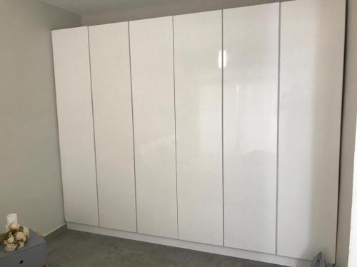 Фотография гостевого дома Maison d'une chambre avec vue sur la mer jardin clos et wifi a Le Moule a 3 km de la plage