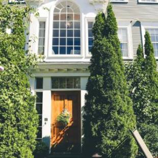 Фотографии мини отеля 
            Compass Rose Inn