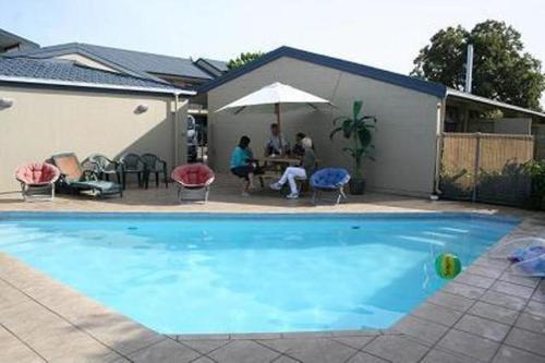 Фотография мотеля Ambassador Motor Inn