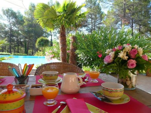 Фотография мини отеля Les Pitounus