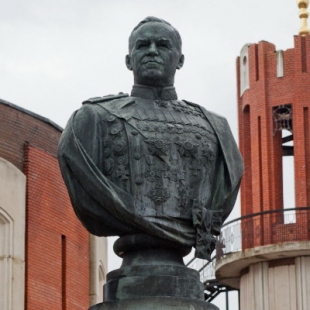 Фотография памятника Памятник маршалу Г.К. Жукову