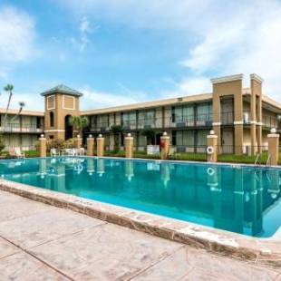 Фотографии гостиницы
Stayable Suites Lakeland