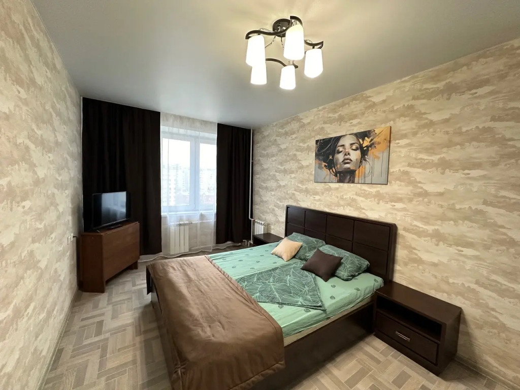 Фотография квартиры Трехкомнатные апартаменты в центре на  Неделина 12