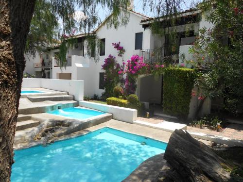 Фотография гостиницы Hotel Hacienda Taboada (Aguas Termales)