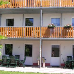 Фотографии гостевого дома
Beautiful Apartment with Sauna and Jacuzzi in Burg-Reuland