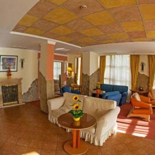 Фотографии гостиницы
Hotel Mediterran