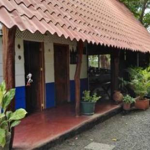 Фотографии гостевого дома 
            Hostal y Camping Congos