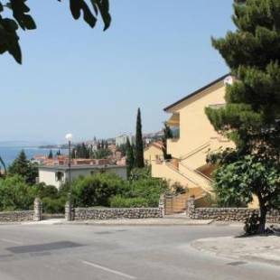 Фотографии гостевого дома
Apartments with a parking space Selce, Crikvenica - 2361