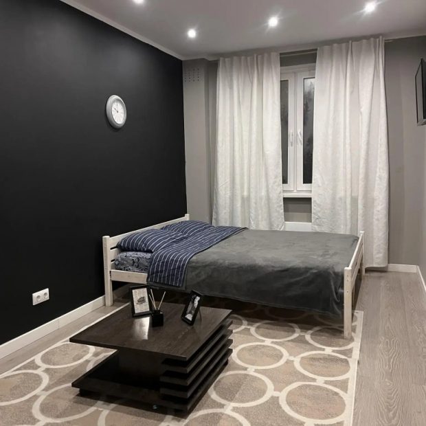 Фотографии квартиры 
            RentMe 24 (РентМи) на улице Сухановская 29