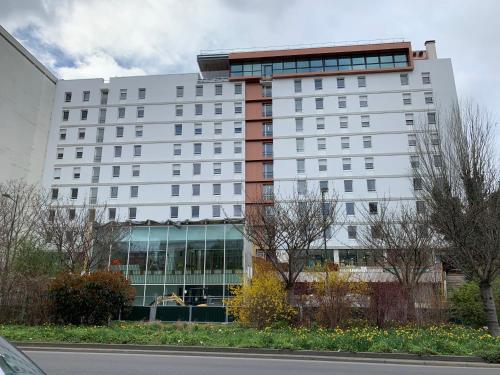 Фотография гостиницы Moov'Appart Hotel Clichy