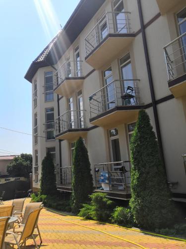 Фотография гостевого дома Золотой орел