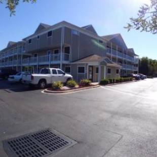 Фотографии гостиницы 
            InTown Suites Extended Stay Jacksonville Fl- Atlantic Blvd