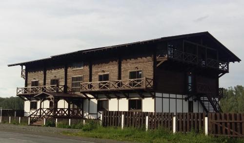 Фотографии гостевого дома
Хижина