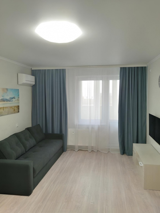 Фотографии квартиры 
            Апартаменты Берег Моря 96