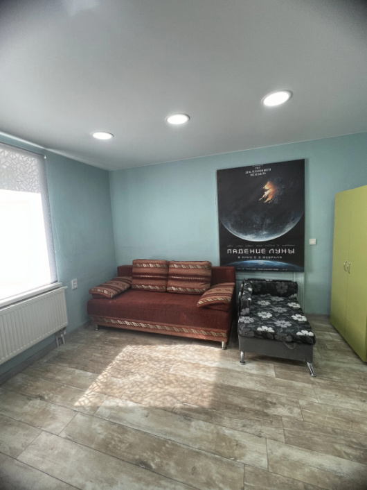 Фотографии квартиры 
            Квартира со своей отдельной огороженной зелёной территорией