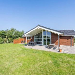 Фотография гостевого дома Holiday home Tarm XXXV