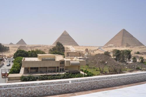 Фотография гостиницы Pyramids Sun Capital