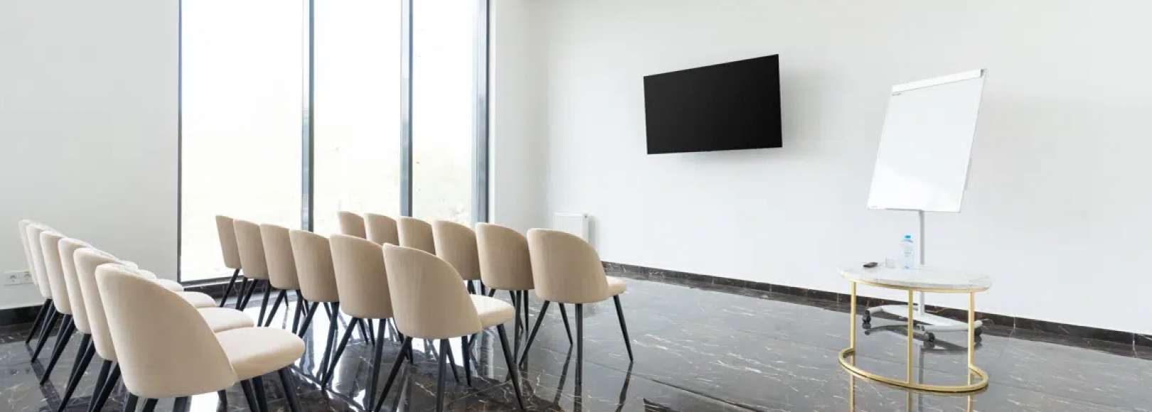 Фотография конференц-зала Гранд Ян Отель