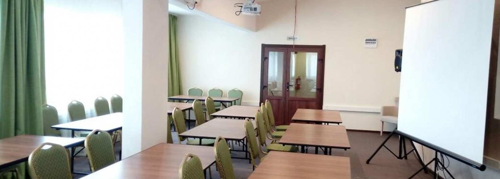 Фотография конференц-зала Hills