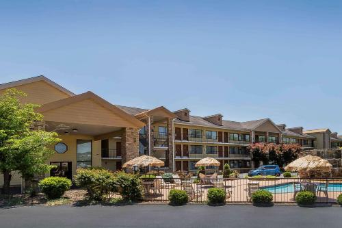 Фотография гостиницы Quality Inn & Suites Sevierville - Pigeon Forge