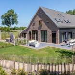 Фотография гостевого дома Spacious Mansion in Vrouwenpolder with Terrace