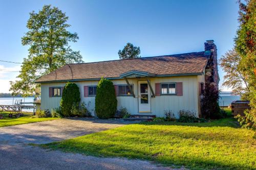 Фотография гостевого дома Thayer Beach Front Home